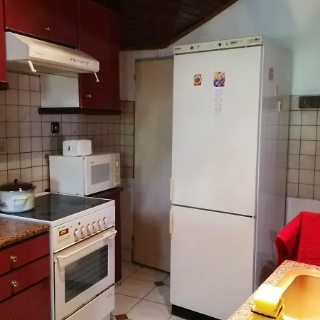 Retro House *