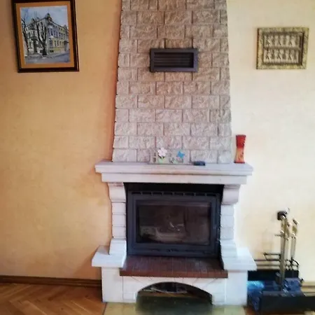 Retro House * Varna
