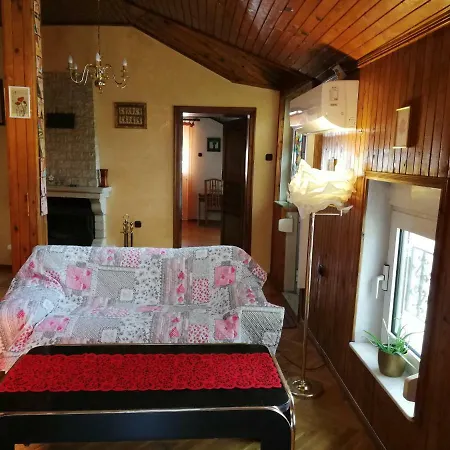 Retro House